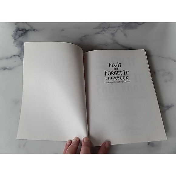Fix-It and Forget-It Cookbook : Feasting with Your Slow Cooker by Phyllis... - Picture 2 of 10